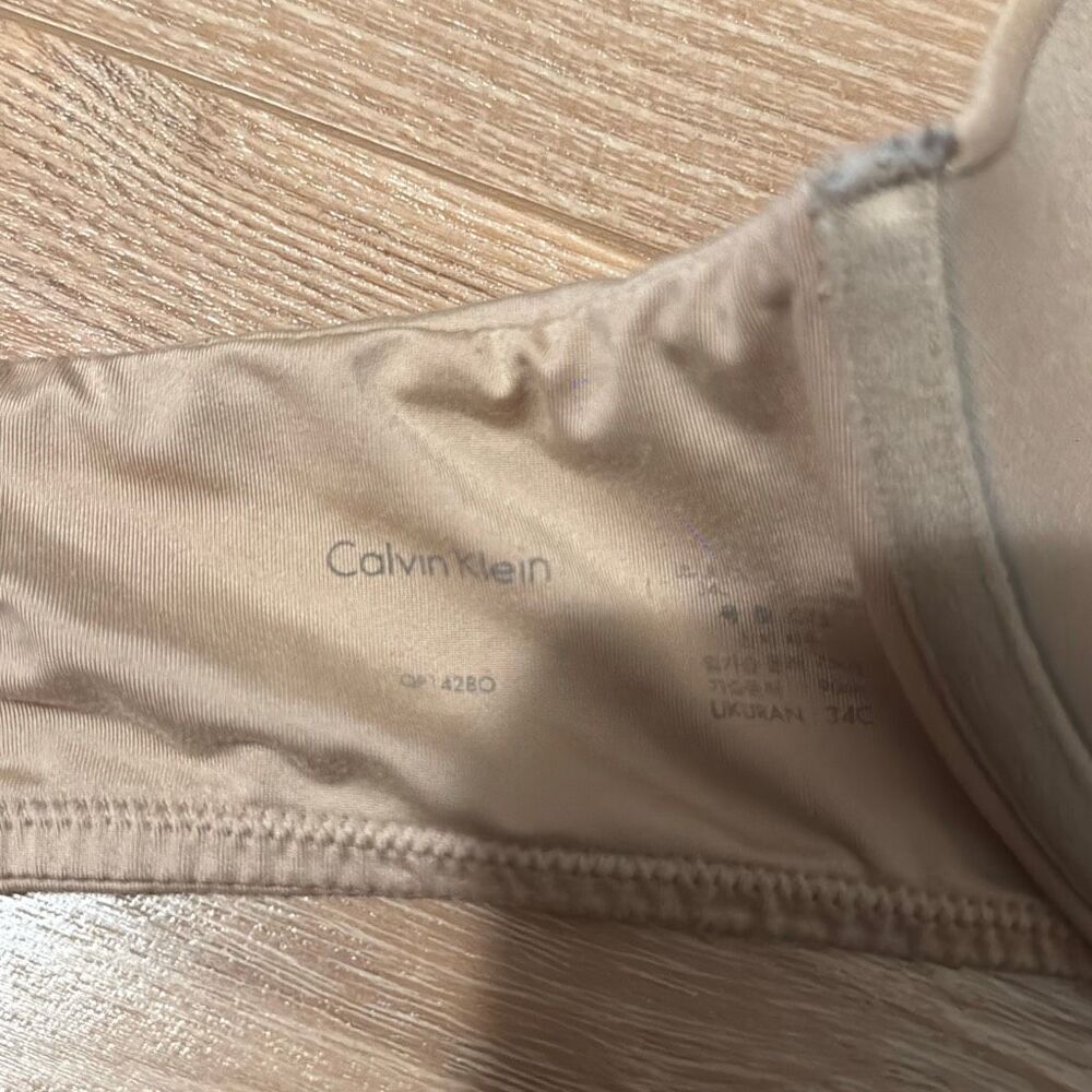 Calvin Klein Nude‎ Bra Size 34C - Picture 3 of 4
